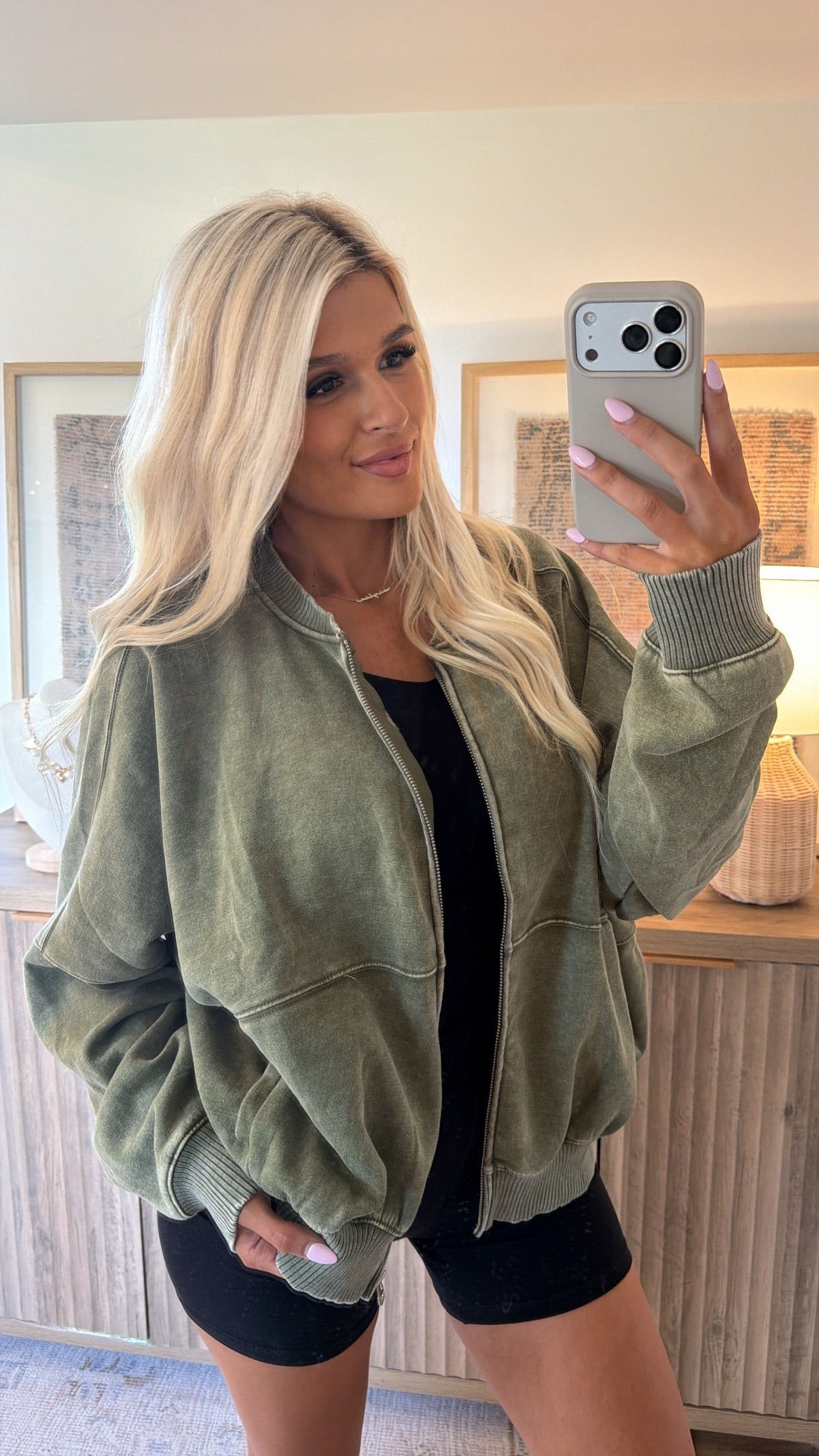 The Shane Oversized Zip Up - Olive