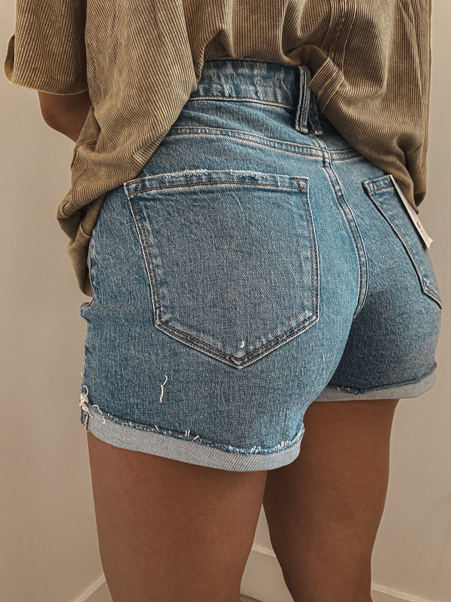 High Rise Cuffed Shorts - Medium Wash