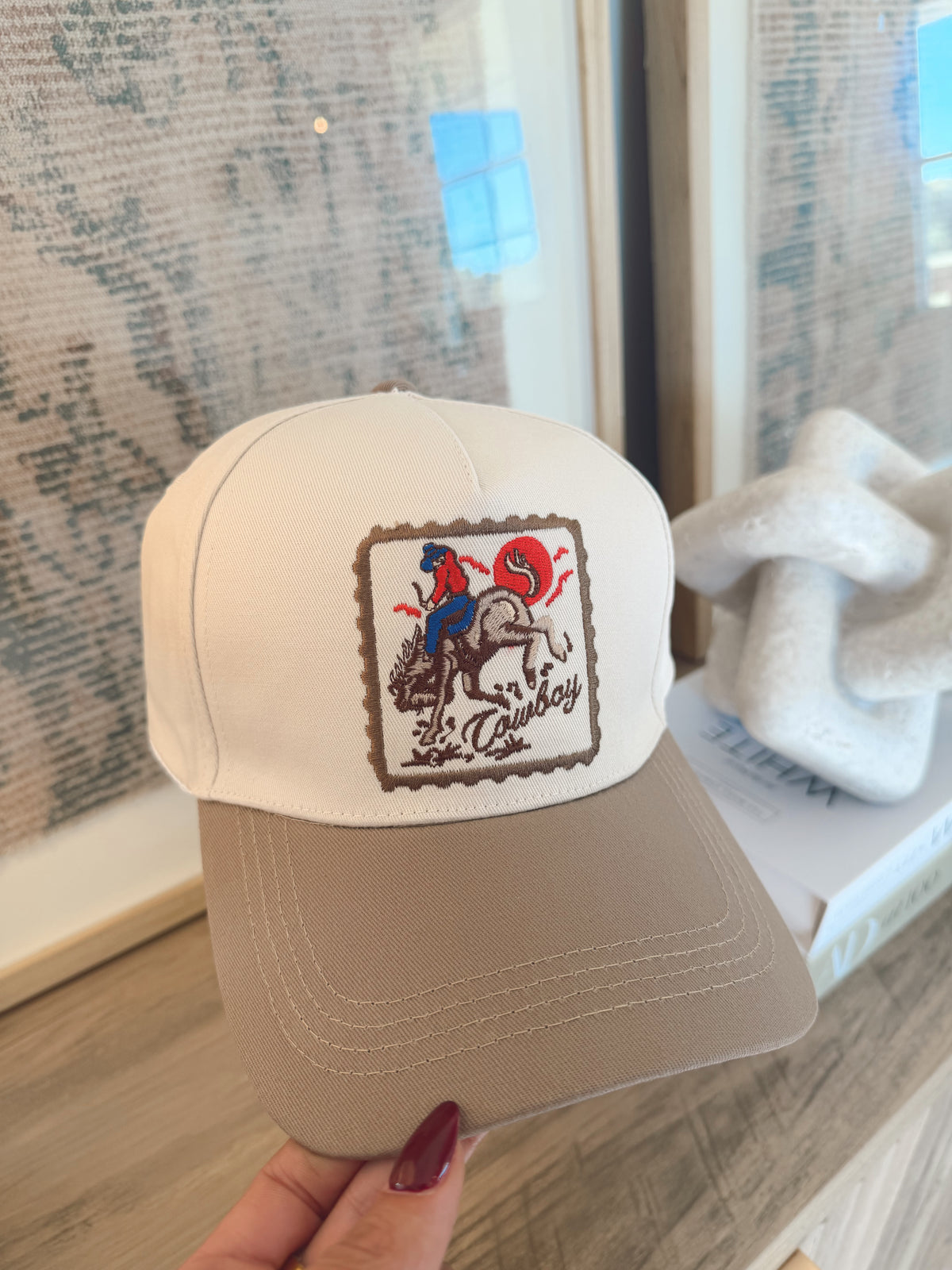 Vintage Cowboy Trucker Hat - Cream