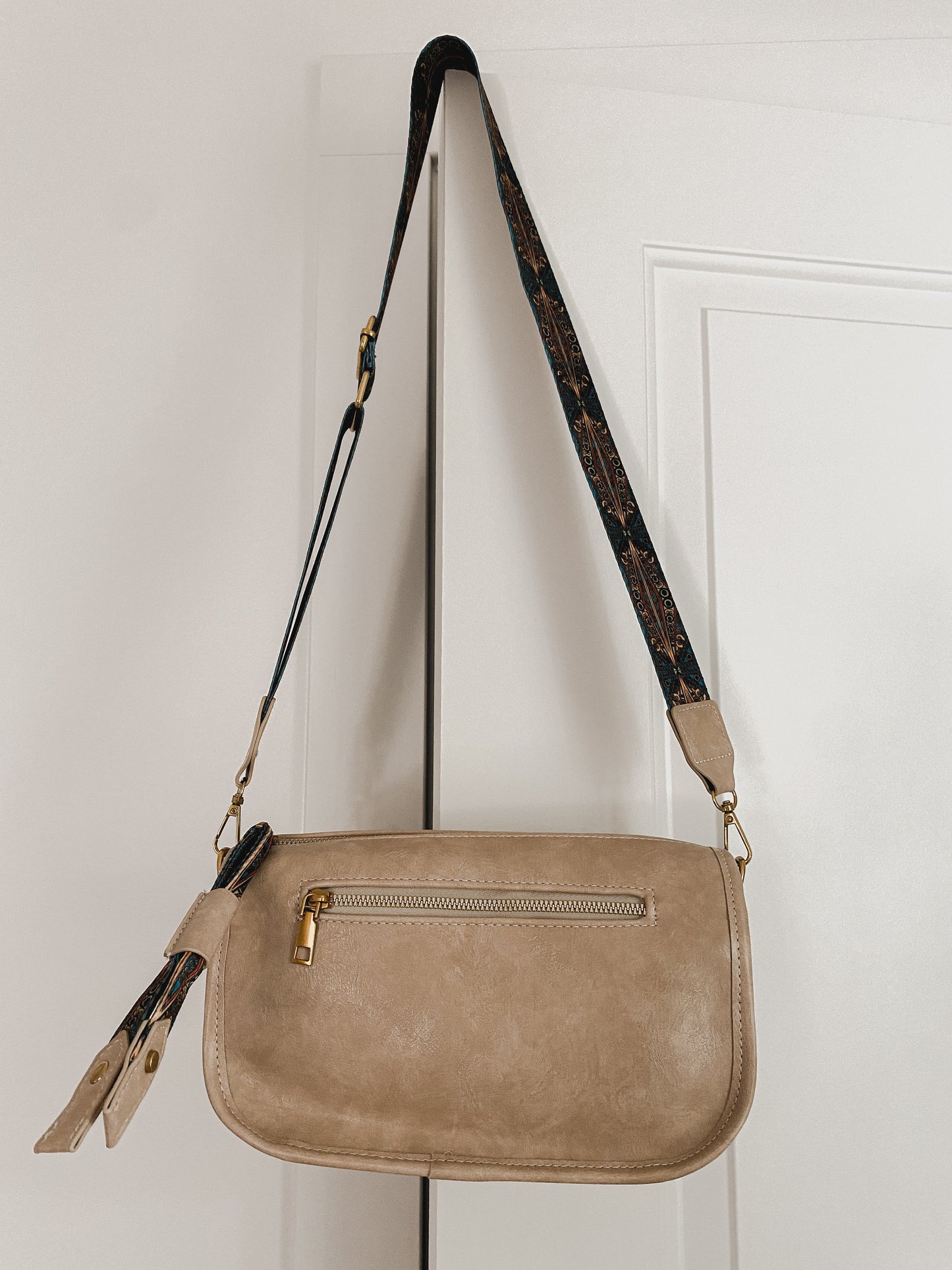 Crossbody with Pattern Strap - Neutral