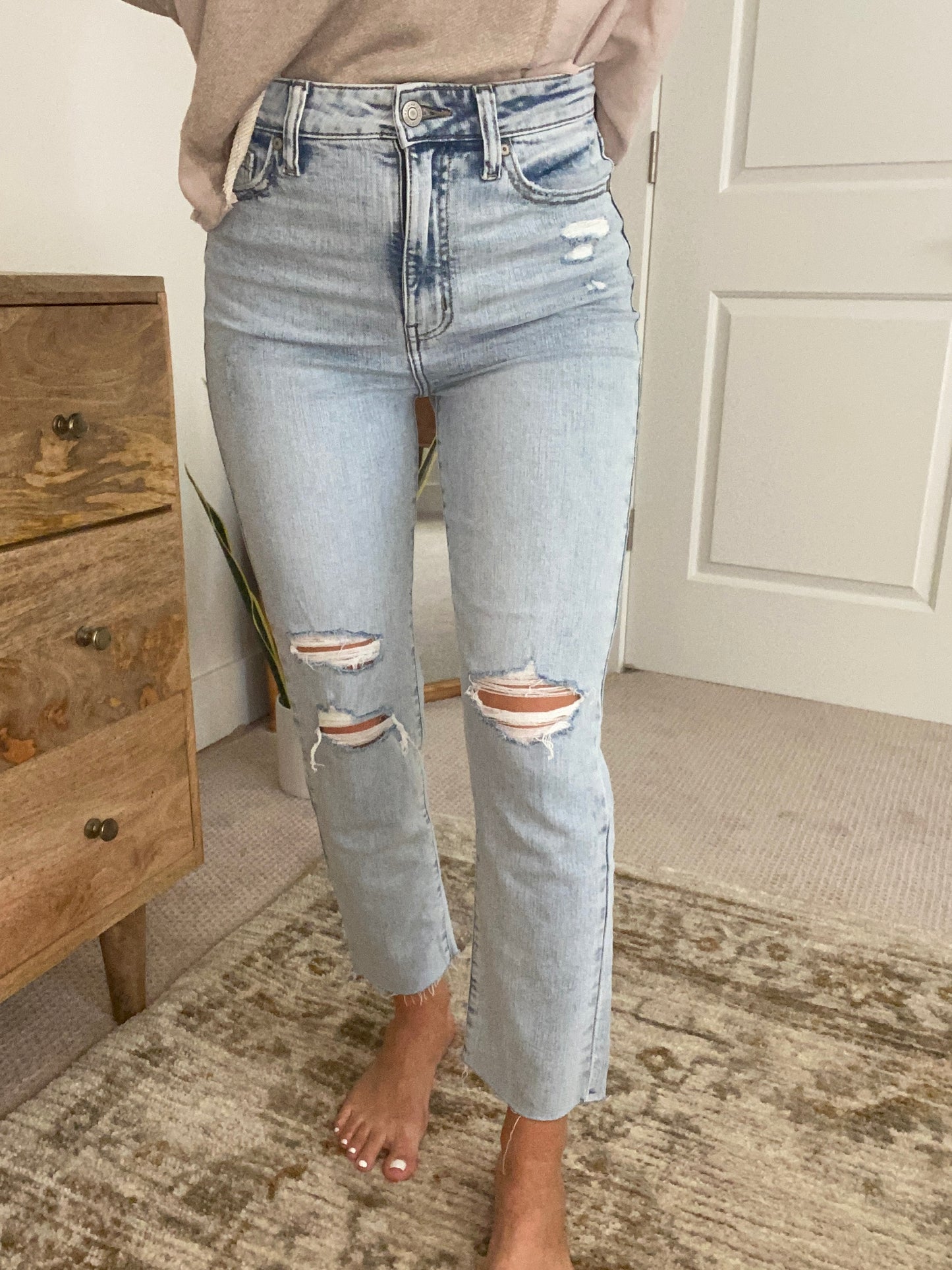 Ultra High Rise Straight Jeans with Stretch